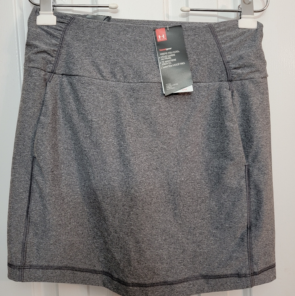 Under Armour gray size S skort
